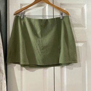 American Eagle Outfitters Green Mini Skort